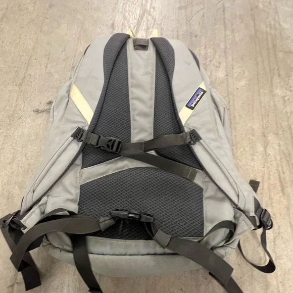 Patagonia Jalama 28L Gray Backpack for Men
